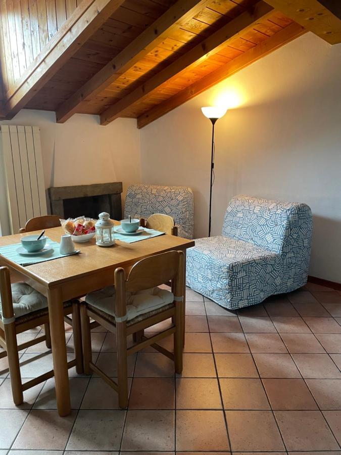 La Casa Rustica Di Ale E Becky Apartment Bergamo Ngoại thất bức ảnh
