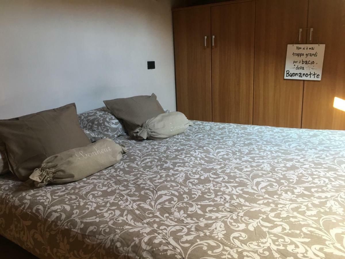 La Casa Rustica Di Ale E Becky Apartment Bergamo Ngoại thất bức ảnh